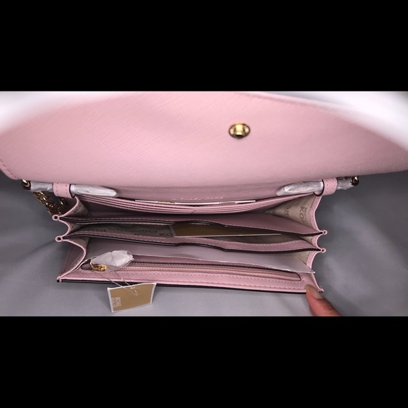 Michael Kors Jet Set Large Phone Cross Body Bag - Picture 4 of 5